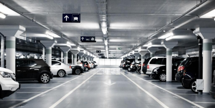 Департамент по конкурентной политике сообщает о реализации 162 машино-мест в наземном паркинге по адресу: Брошевский переулок, дом 5